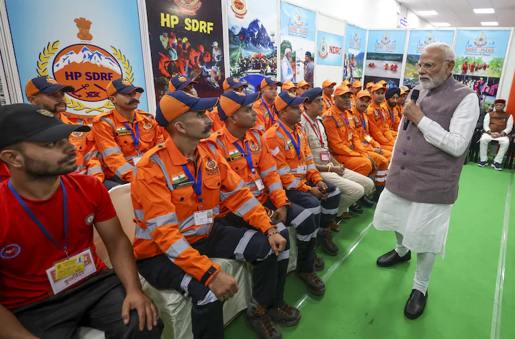 PM Modi Visits Flood-Hit Punjab & Himachal