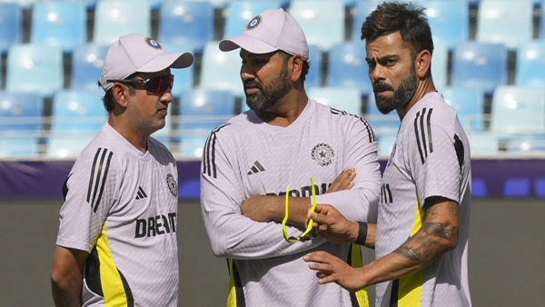 ऑस्ट्रेलिया दौरे पर ही संन्यास ले सकते हैं Rohit-Virat? Fans के लिए सबसे बड़ा सवाल 3 Rohit-Virat