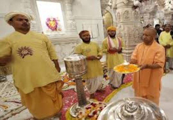 मुख्यमंत्री योगी आदित्यनाथ