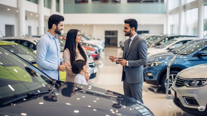 2025 के त्योहारी सीजन में 10 लाख से कम कीमत वाली Cars ने बाजार में दबदबा बनाया — GST बदलाव से छोटी कारों और कॉम्पैक्ट SUV की मांग तेज 4 Cars