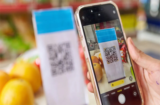 Sweden cashless country? डिजिटल पेमेंट की क्रांति और इसके सबक भारत समेत दुनिया के लिए 2025! 4 Sweden cashless