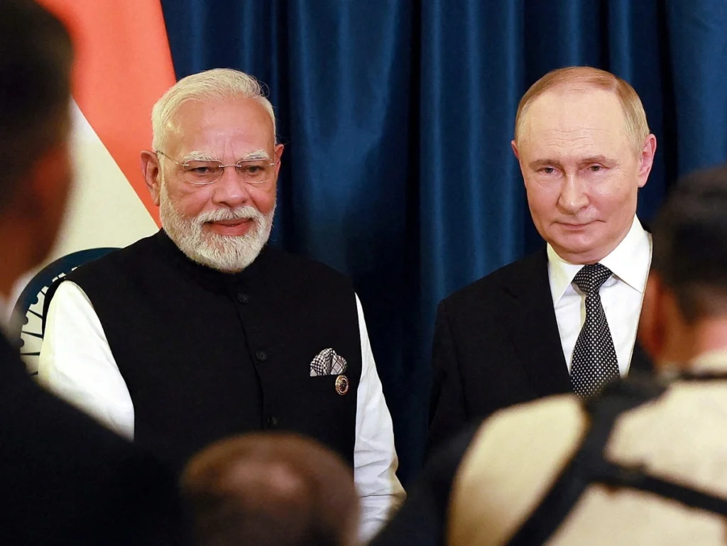Putin की भारत यात्रा से पहले पश्चिमी देशों की नाराज़गी? पूरा मामला समझें 2025! 2 Putin